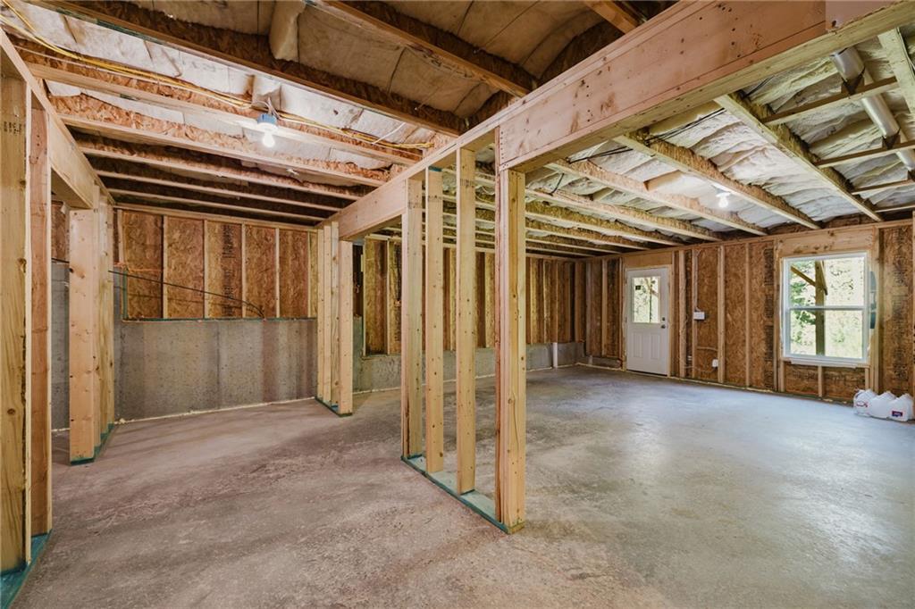 186 Valimar Drive Property Photo 77