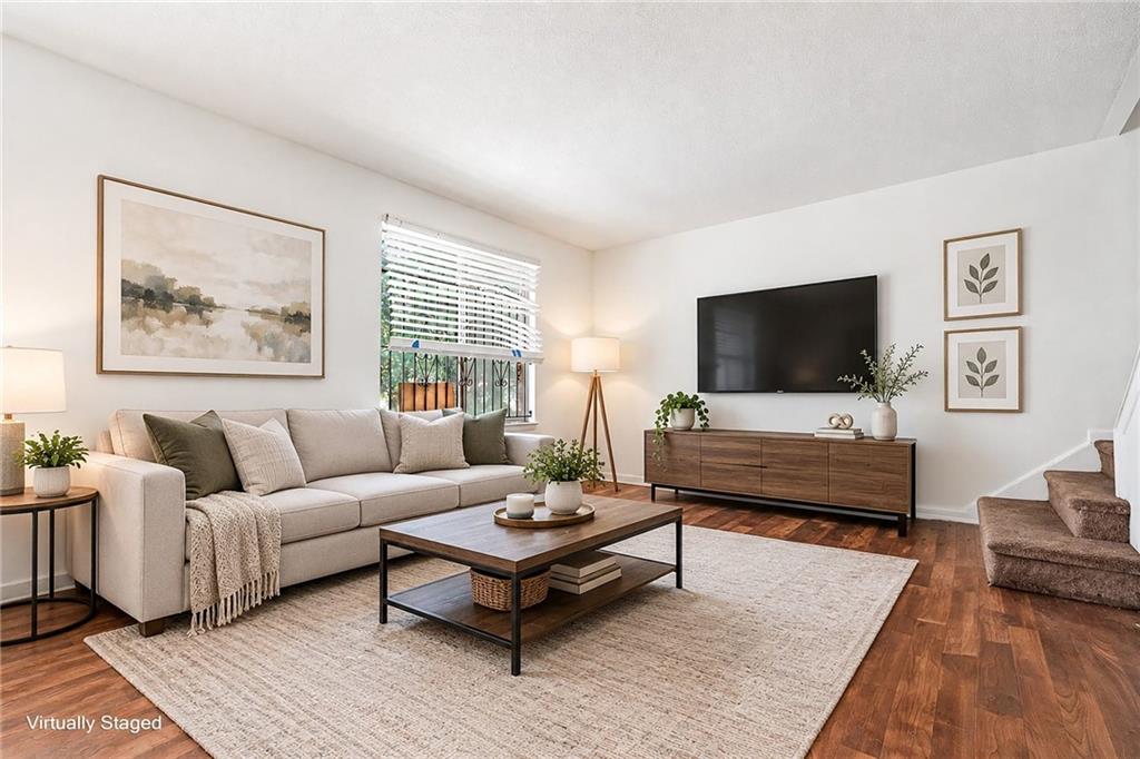 17 Peyton Place Property Photo 1