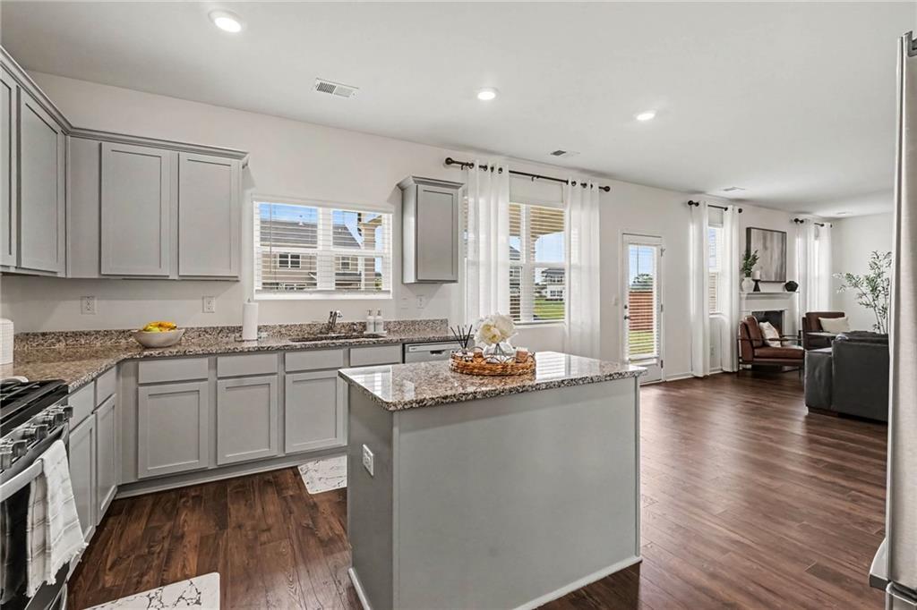 265 Daurian Drive Property Photo 12