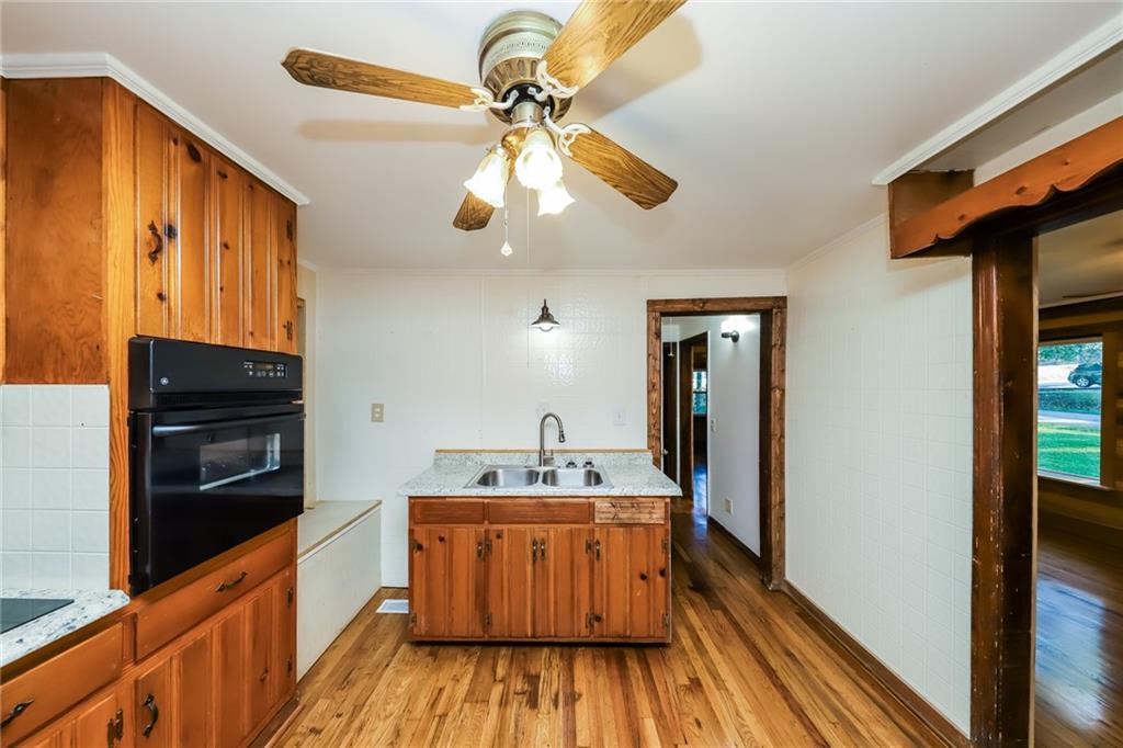 113 Eason Street Property Photo 6