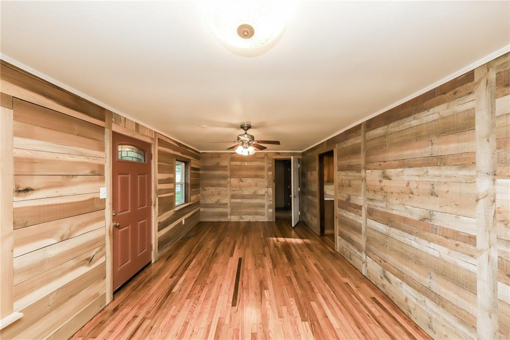 113 Eason Street Property Photo 10