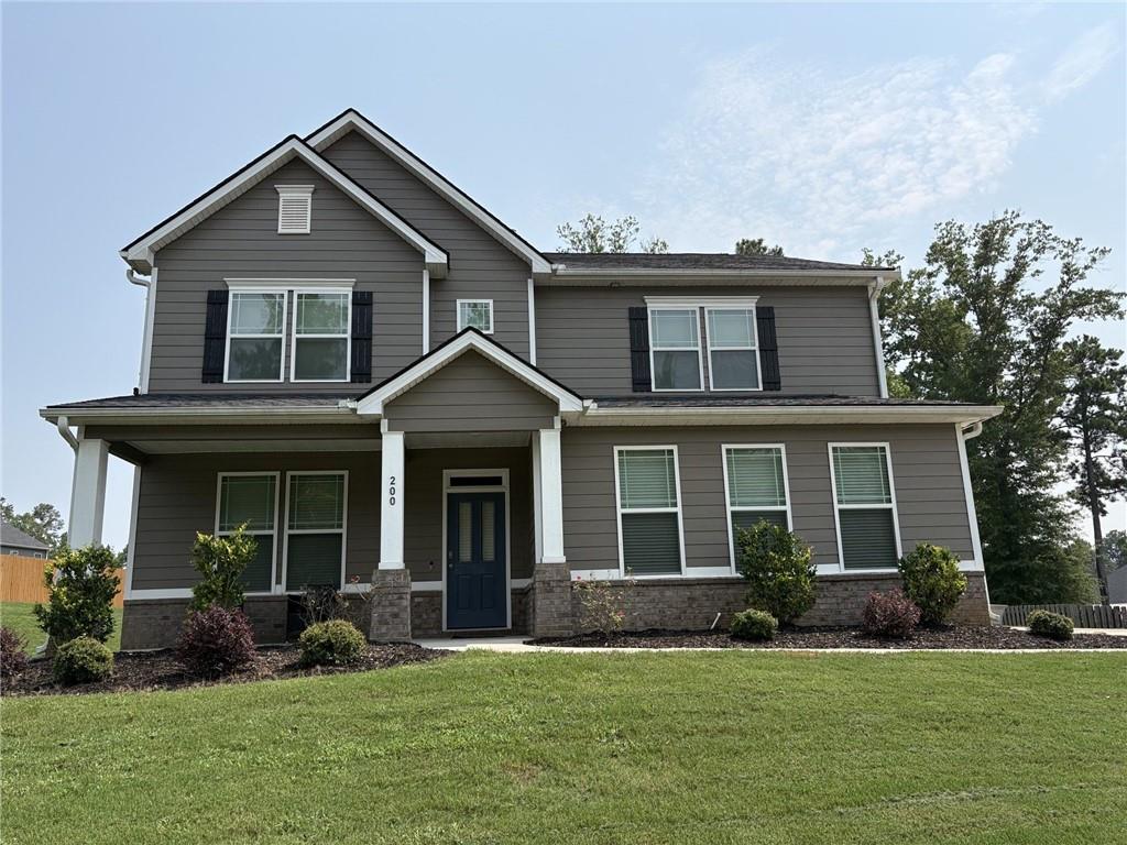 200 Darien Drive Property Photo 1