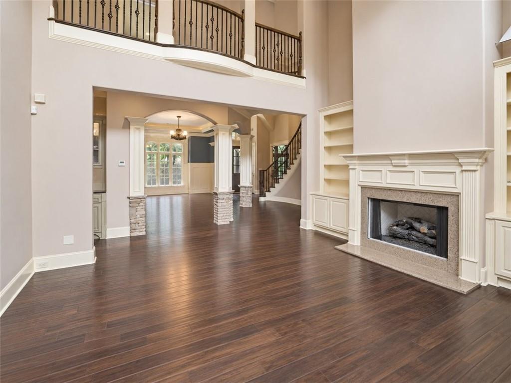 1011 Highgrove Drive Property Photo 9