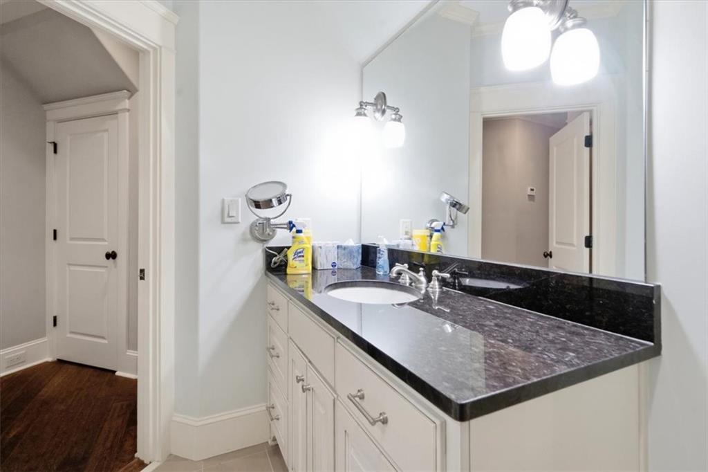 1011 Highgrove Drive Property Photo 48
