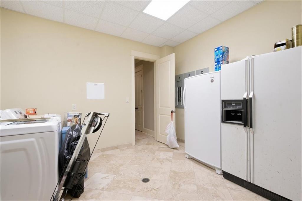 1011 Highgrove Drive Property Photo 56