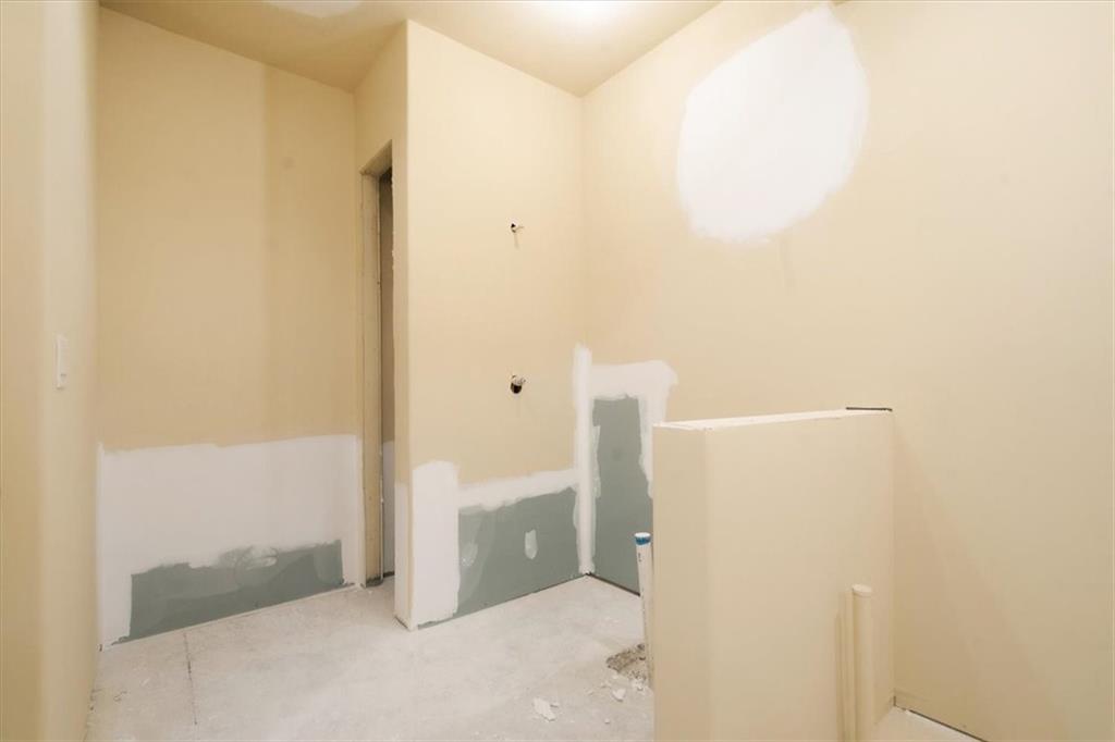 1011 Highgrove Drive Property Photo 59