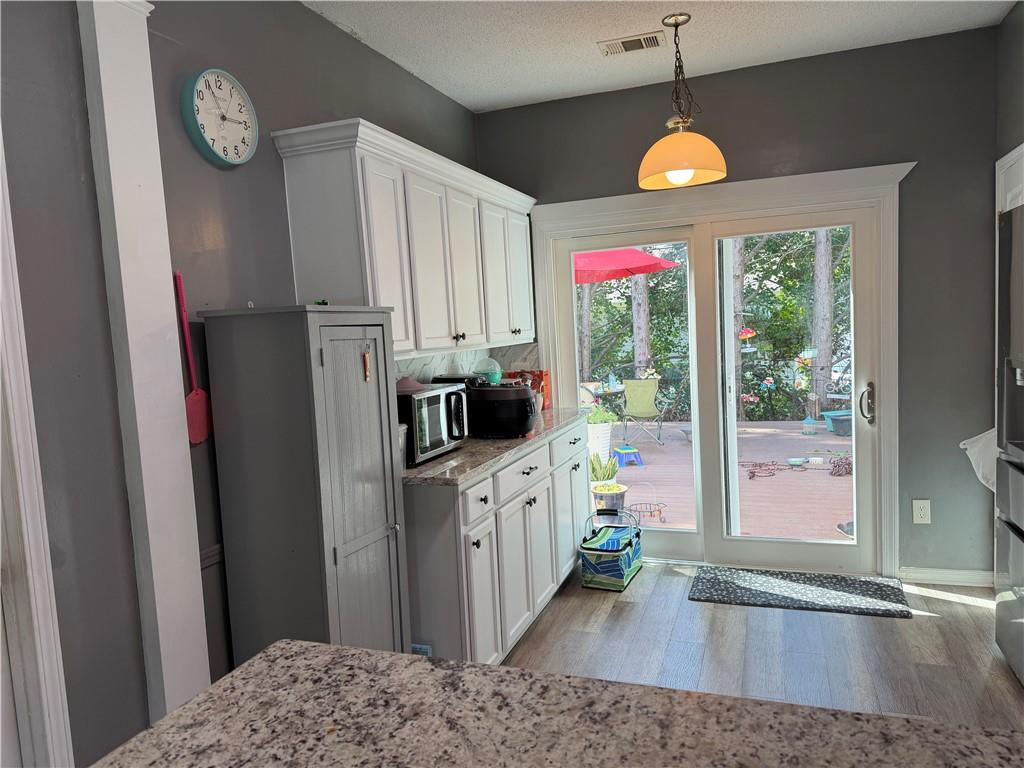 2613 Regent Walk Drive Property Photo 5