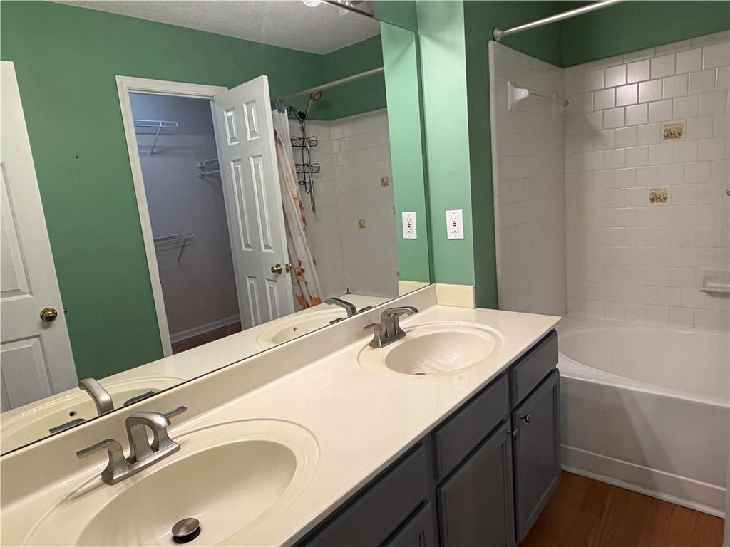 2613 Regent Walk Drive Property Photo 22