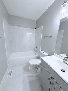 2125 Cedar Avenue Property Photo 10