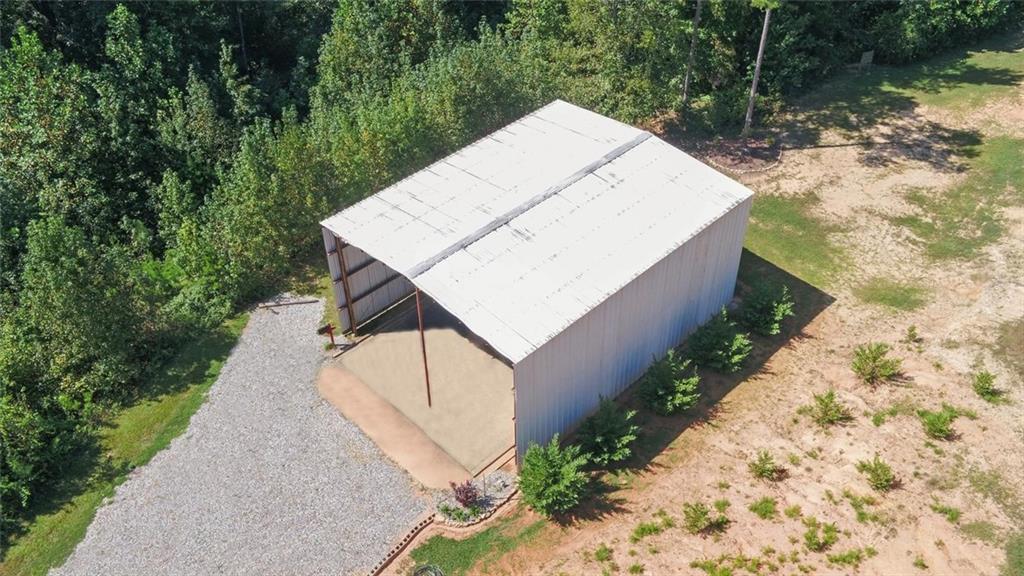 4264 Highway 105 Property Photo 23