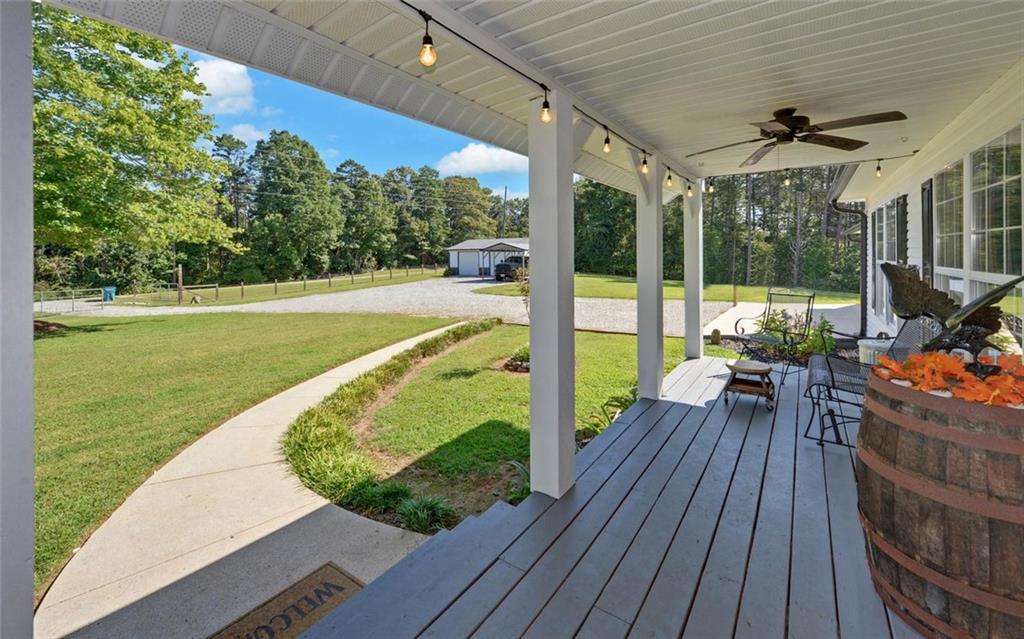 4264 Highway 105 Property Photo 32