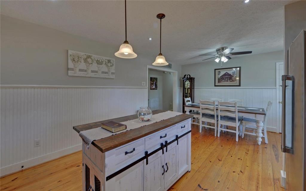 4264 Highway 105 Property Photo 40