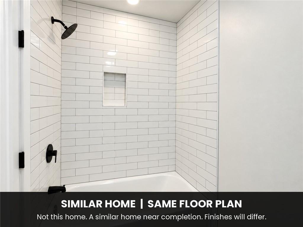 7967 Post Road Property Photo 15