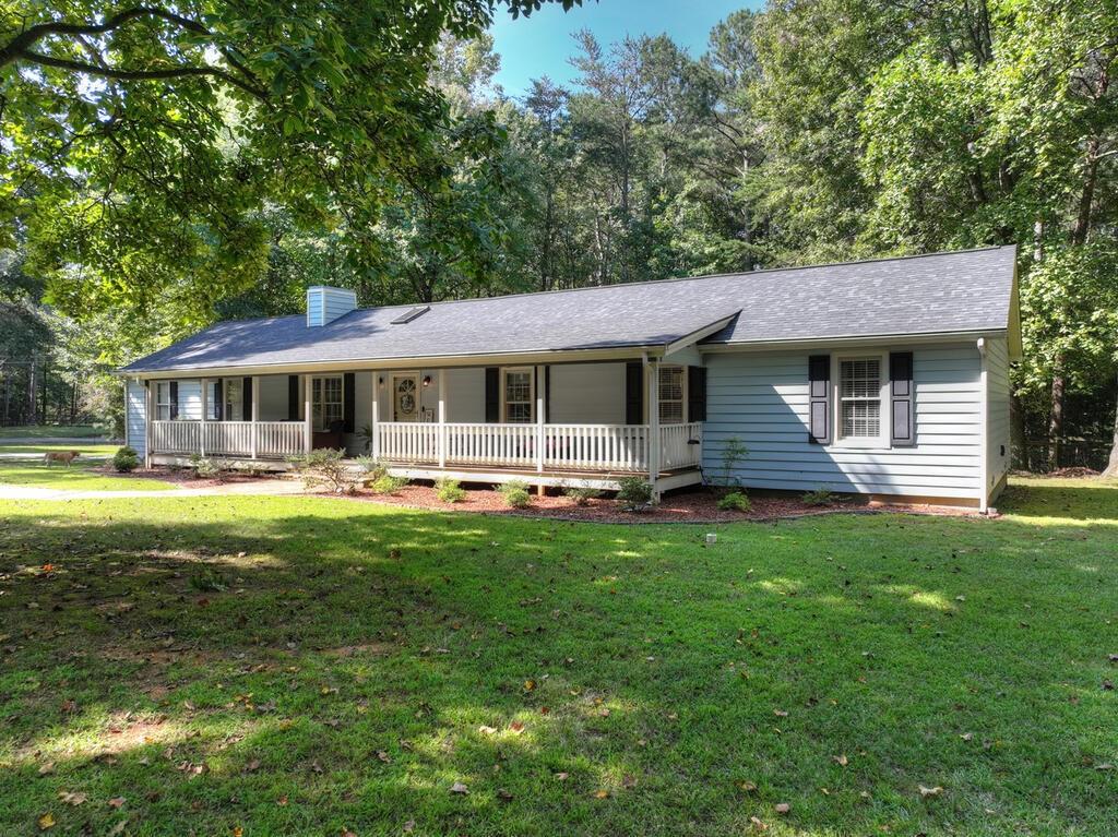 46 White Oak Drive Property Photo 6