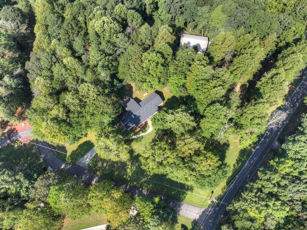 46 White Oak Drive Property Photo 9
