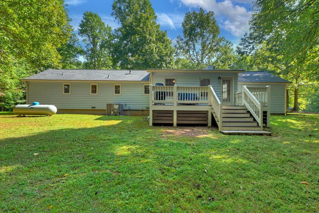46 White Oak Drive Property Photo 17