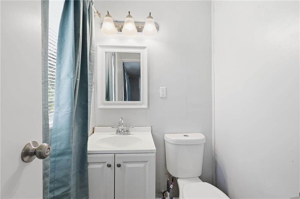 814 Brookdale Rd Property Photo 26
