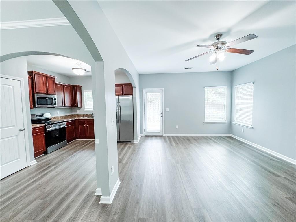 3140 Broadleaf Trail Property Photo 4