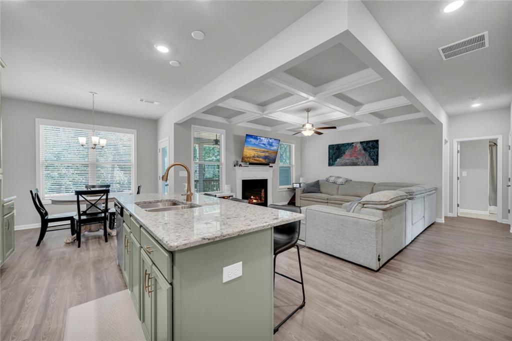 7720 Silk Tree Pointe Property Photo 24
