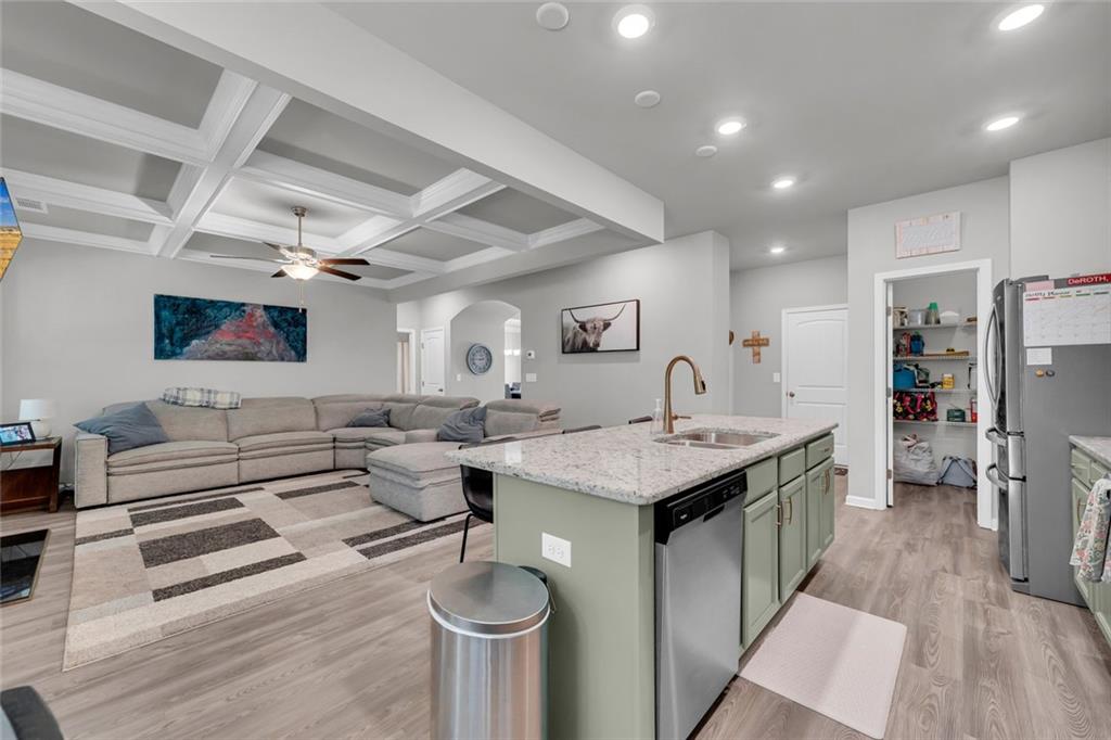 7720 Silk Tree Pointe Property Photo 25