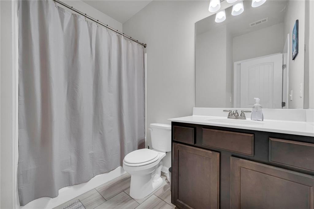 7720 Silk Tree Pointe Property Photo 31