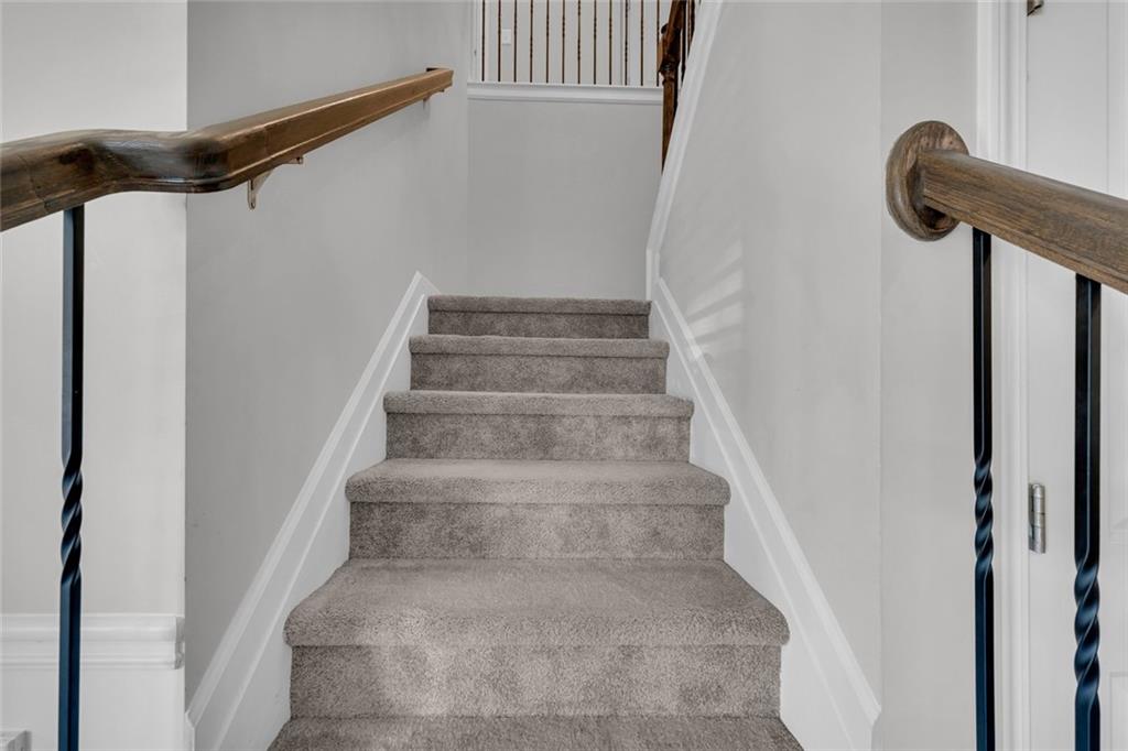 7720 Silk Tree Pointe Property Photo 34