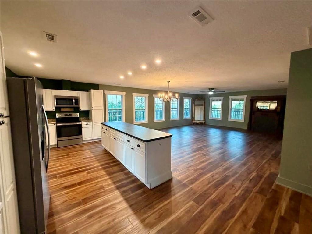 540 County Road 368 Property Photo 8