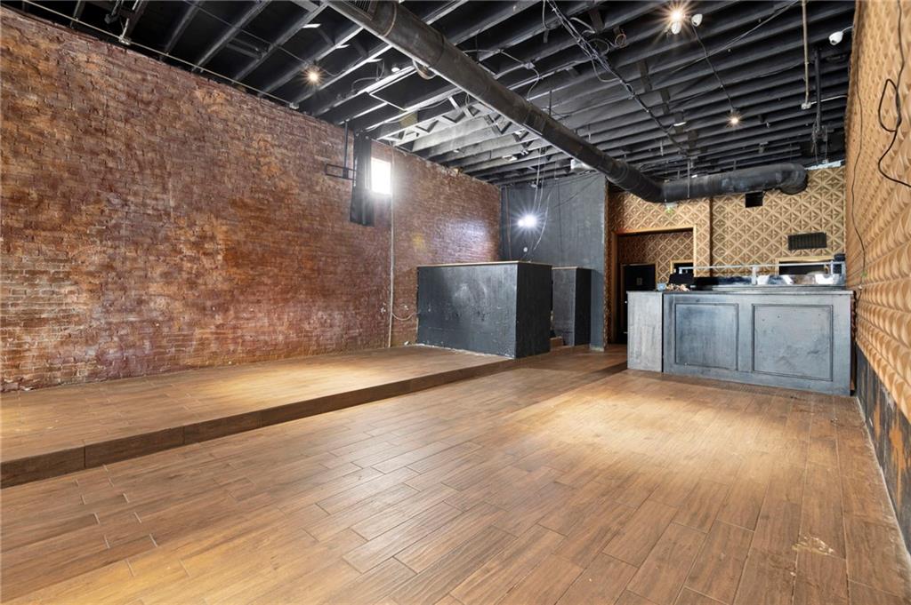 257 Trinity Avenue Sw Property Photo 4