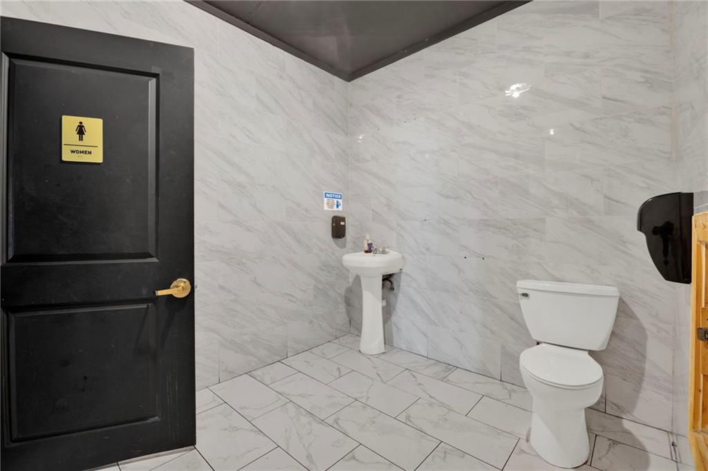 257 Trinity Avenue Sw Property Photo 17