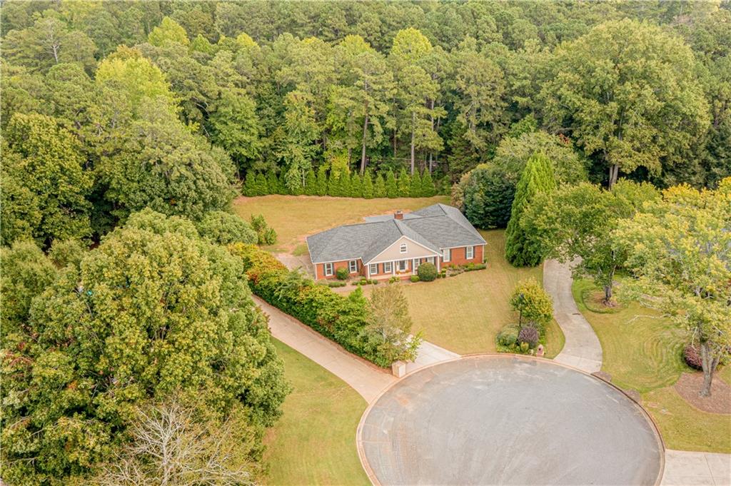 560 Saddle Crest Drive Property Photo 1