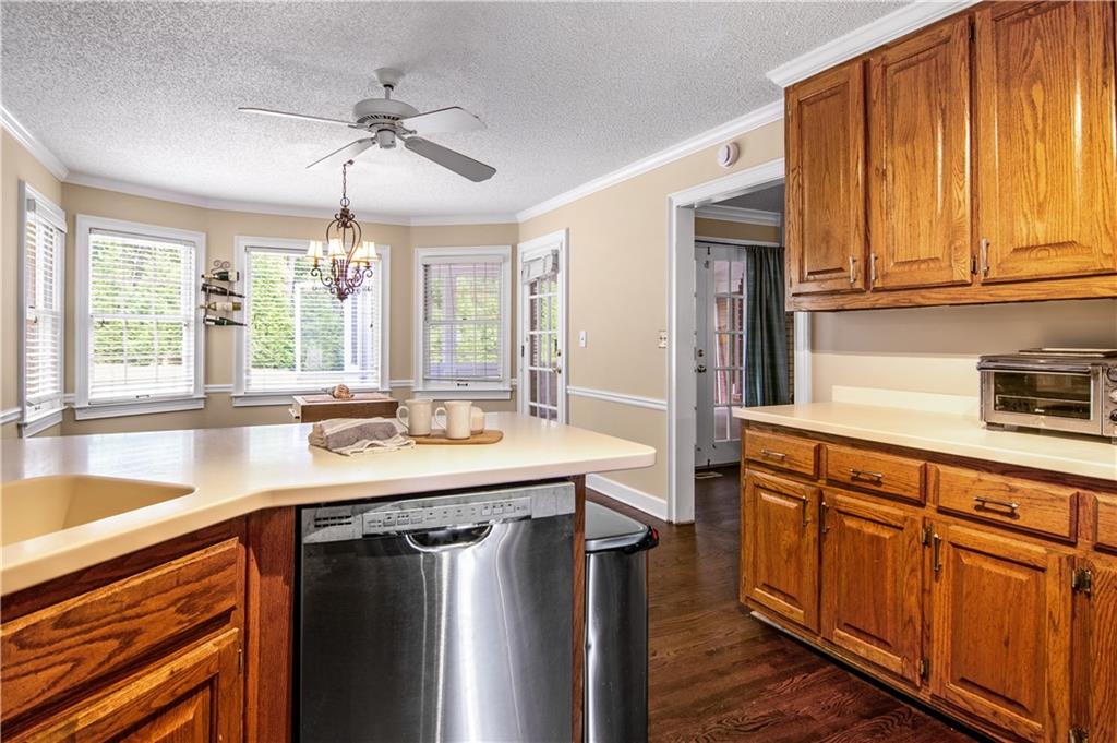560 Saddle Crest Drive Property Photo 45