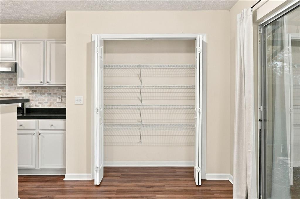 4458 High Gate Drive Nw Property Photo 13