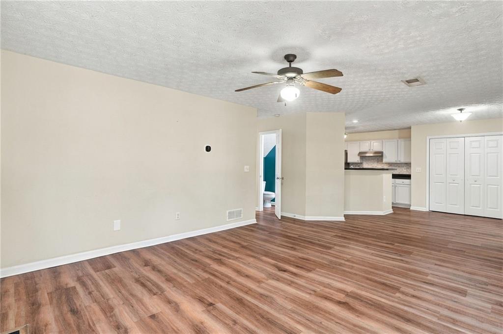 4458 High Gate Drive Nw Property Photo 18
