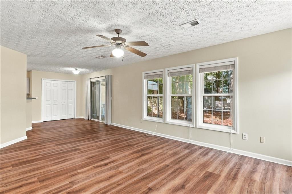 4458 High Gate Drive Nw Property Photo 19