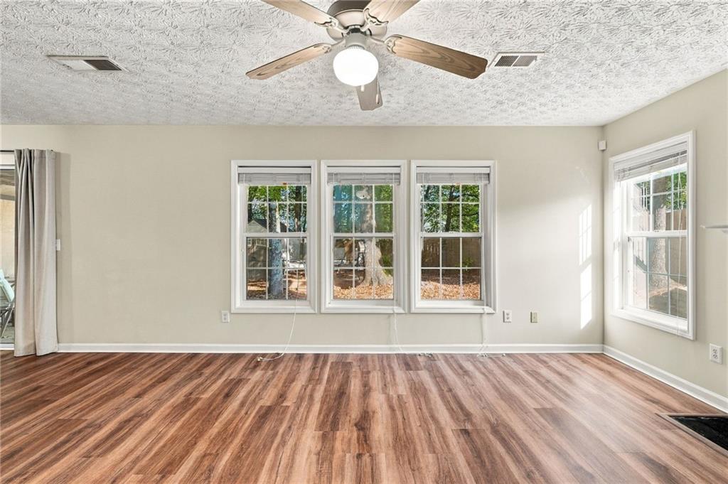 4458 High Gate Drive Nw Property Photo 20