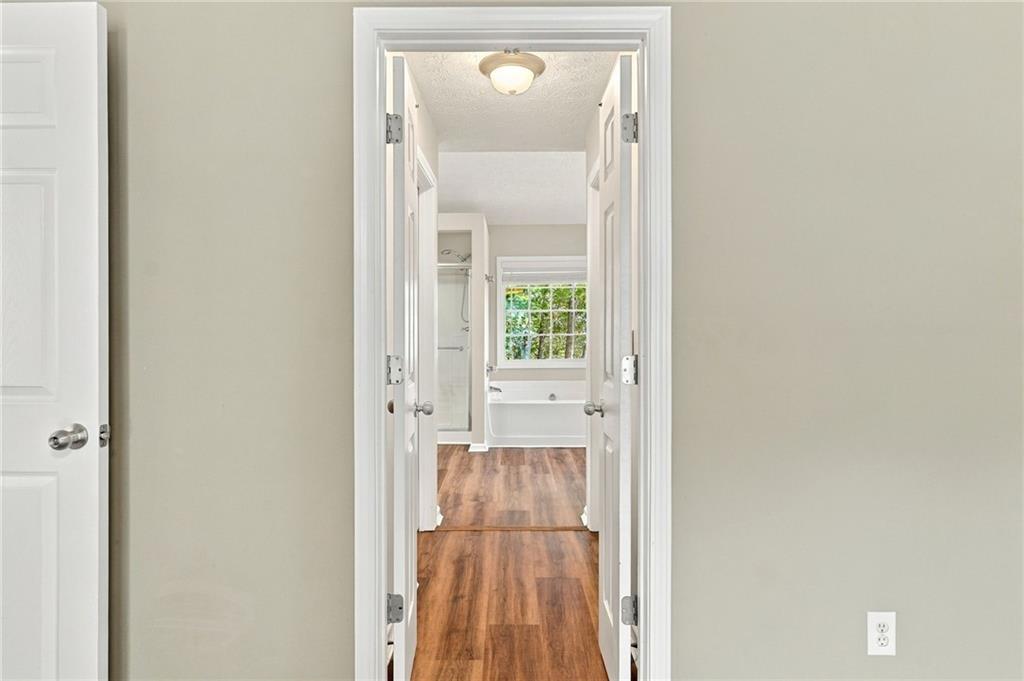 4458 High Gate Drive Nw Property Photo 33