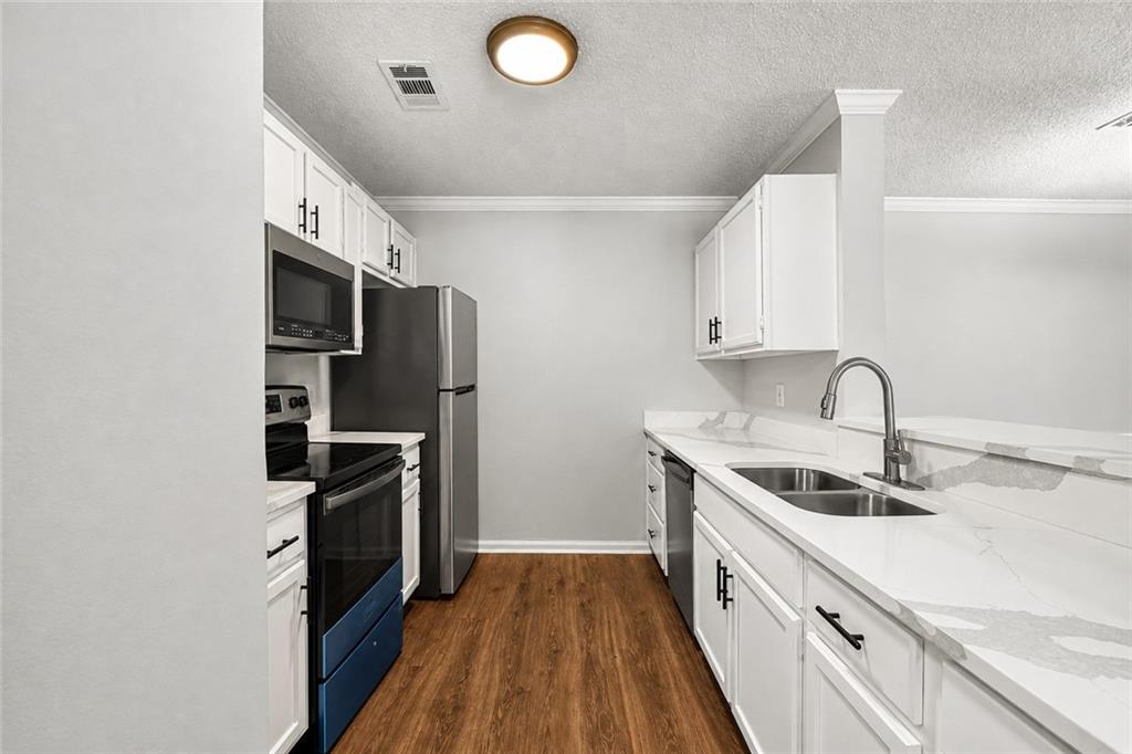 3514 Shepherds Path Property Photo 4