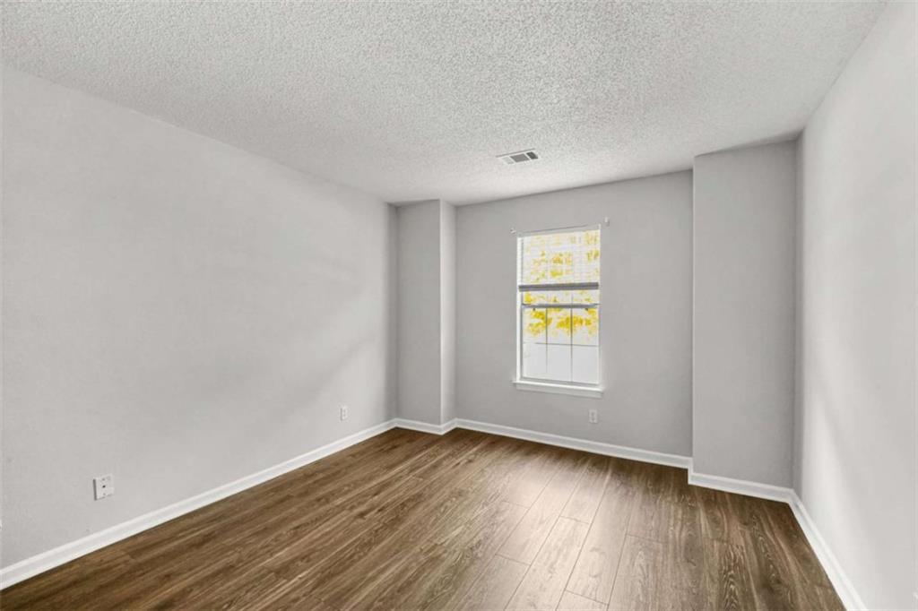 3514 Shepherds Path Property Photo 9