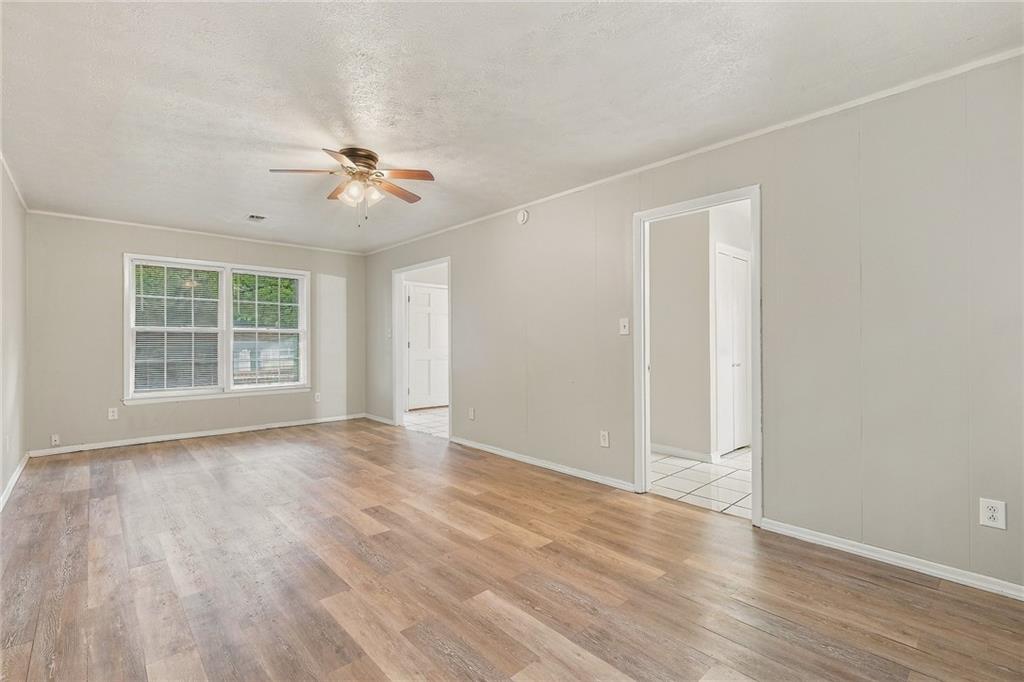 1166 Shoreham Drive Property Photo 6