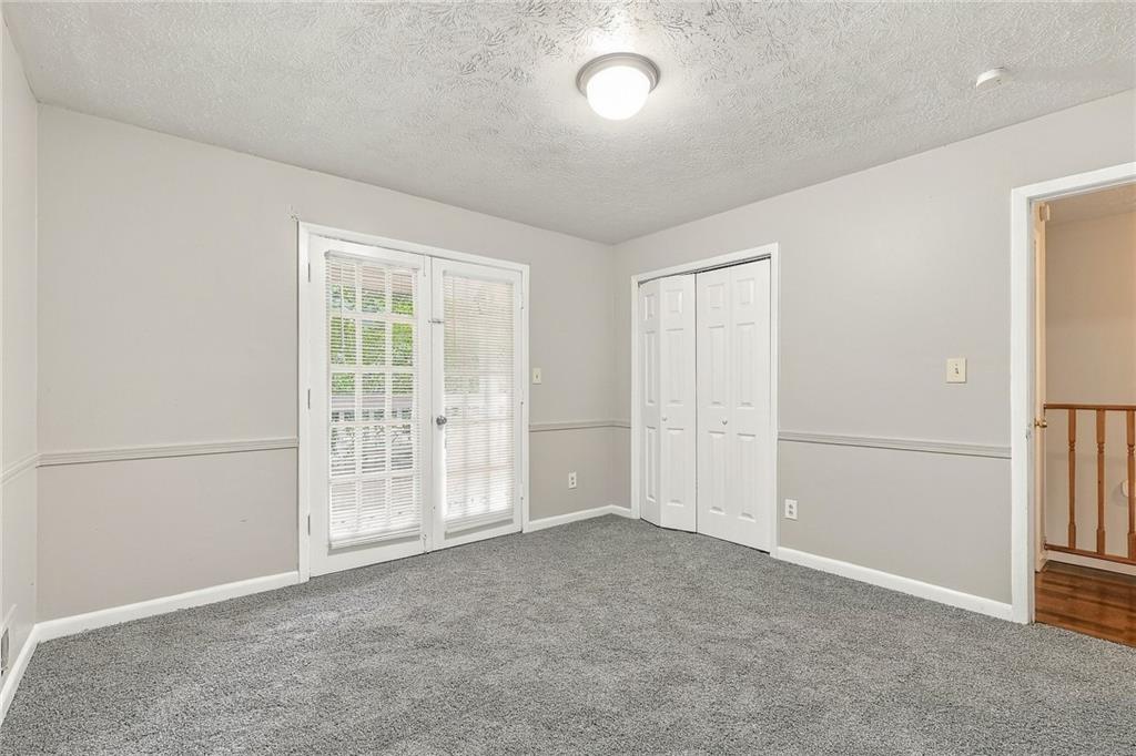 1166 Shoreham Drive Property Photo 9