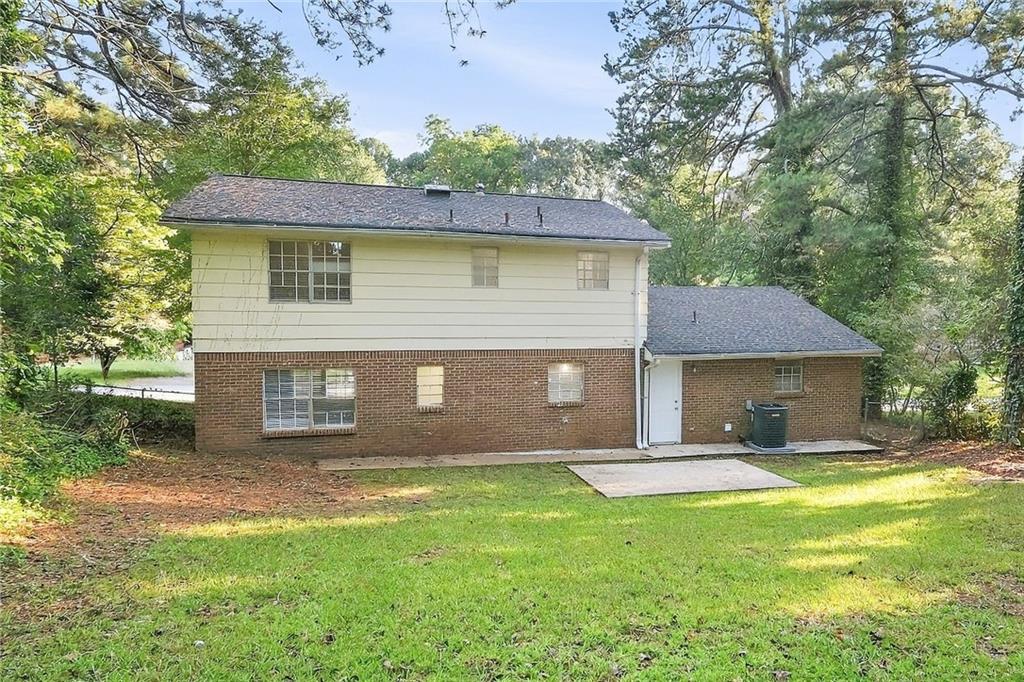 1166 Shoreham Drive Property Photo 15