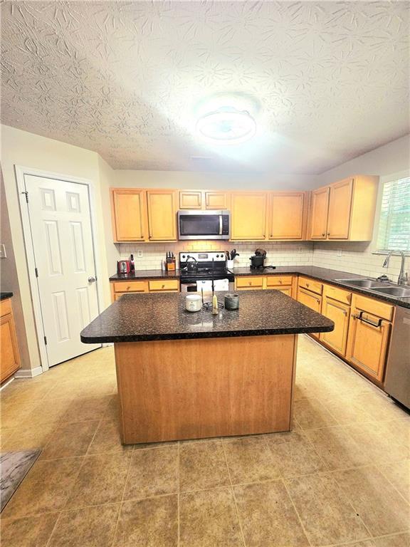 212 Hightower Trail Property Photo 15