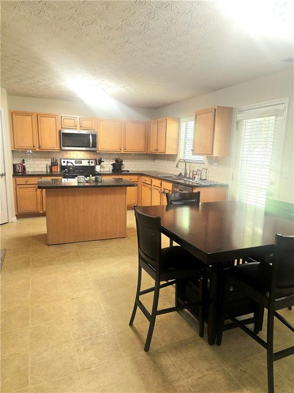 212 Hightower Trail Property Photo 17