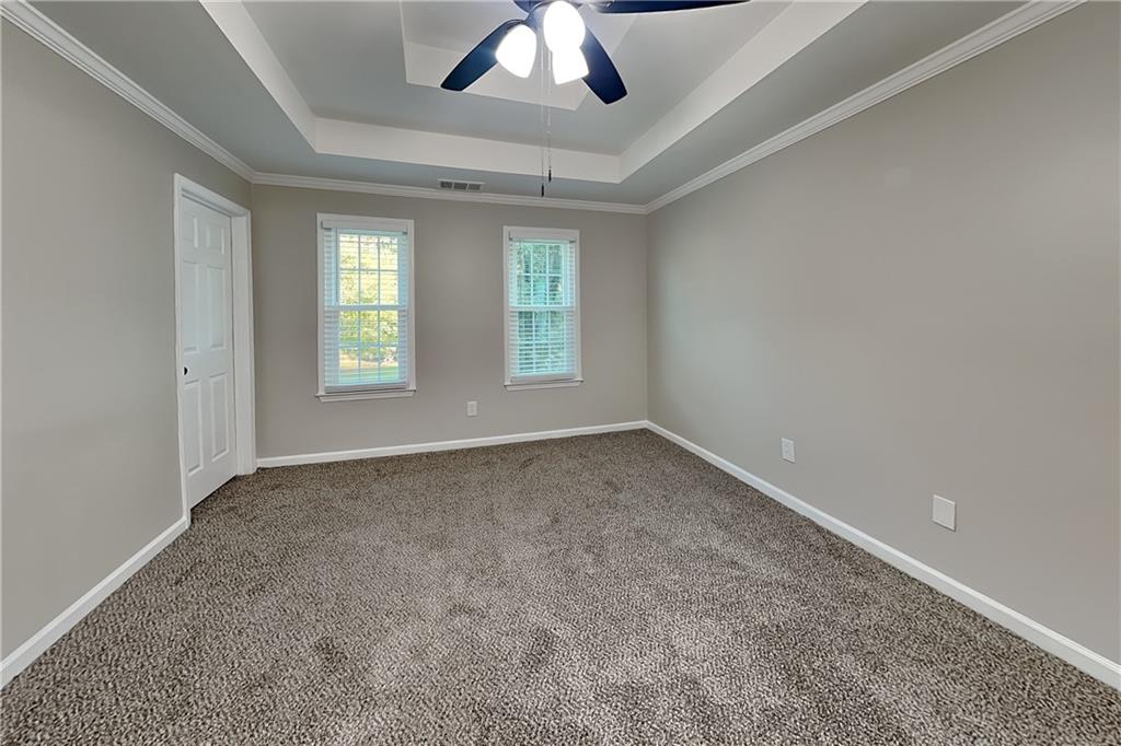 2798 Beddington Way Property Photo 9