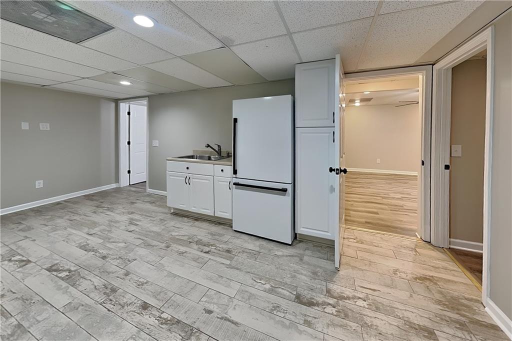 2798 Beddington Way Property Photo 20