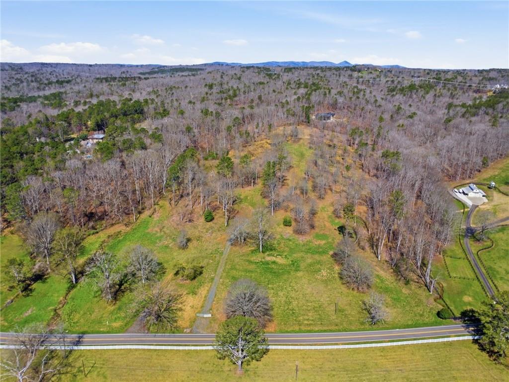 2201 Long Road Property Photo 6