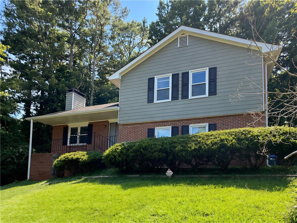 33 Chief Circle Property Photo 2