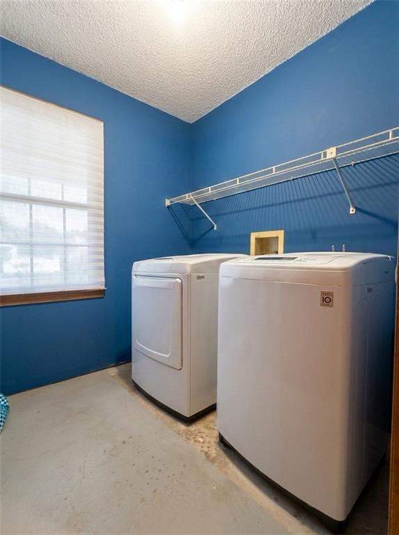 33 Chief Circle Property Photo 20