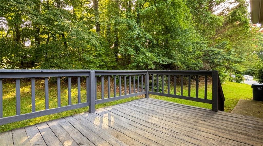 33 Chief Circle Property Photo 22