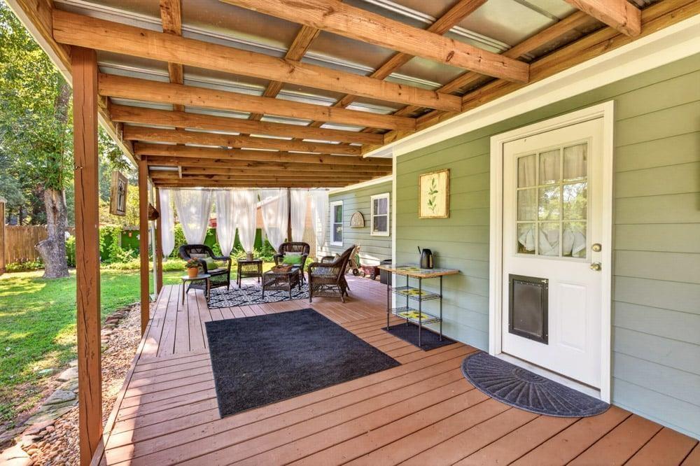 1013 S Madison Avenue Property Photo 25